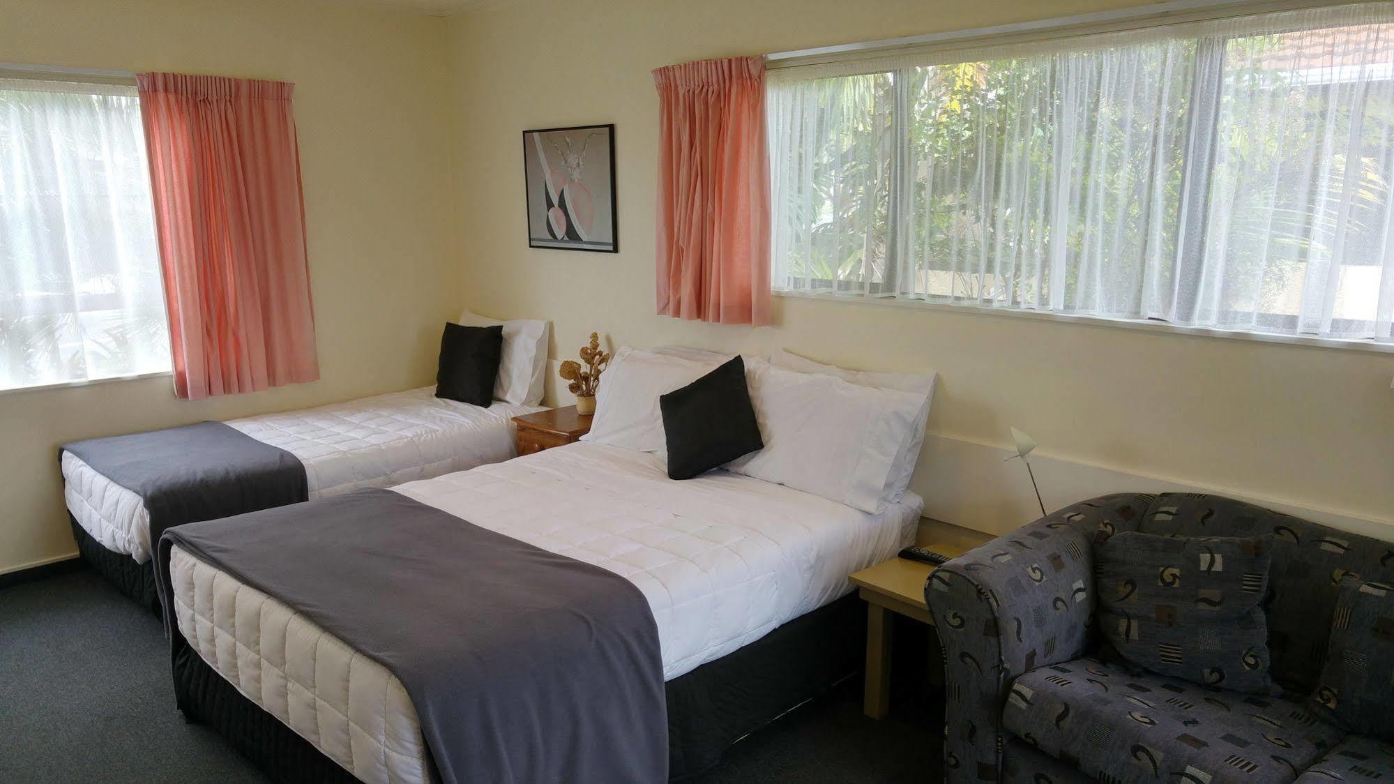 Hobson'S Choice Motel Dargaville Eksteriør billede